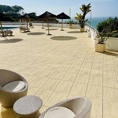 Apartment On The Stunning Olhos De Agua Albufeira