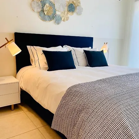 Apartment On The Stunning Olhos De Agua *