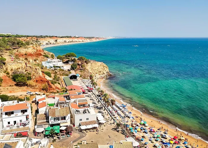 On The Stunning Olhos De Agua アパート アルブフェイラ