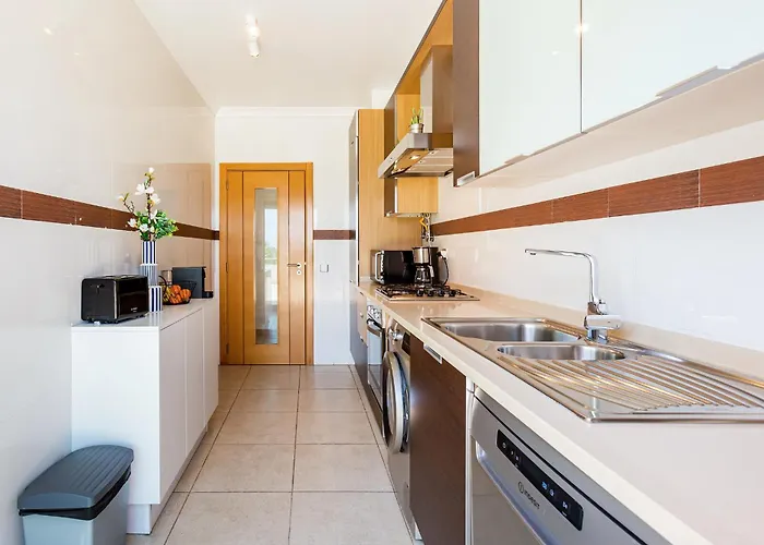 On The Stunning Olhos De Agua Appartement *